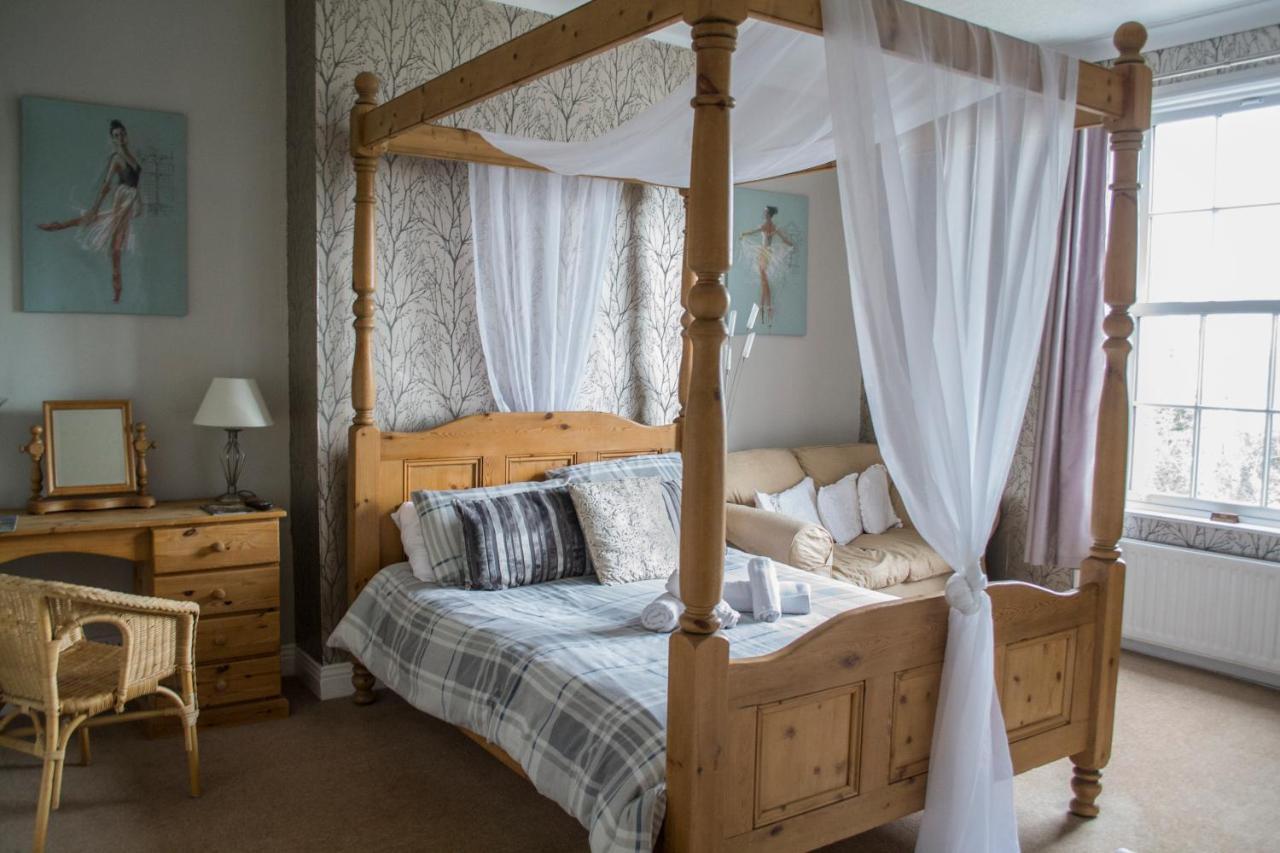 The Runswick Bay Hotel ソルトバーン・バイ・ザ・シー エクステリア 写真
